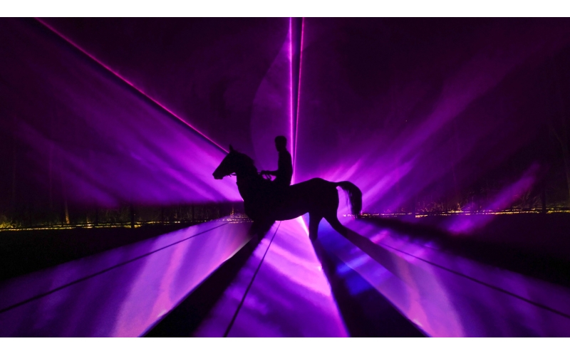 夜游野馬，探秘“野馬幻影”秘境