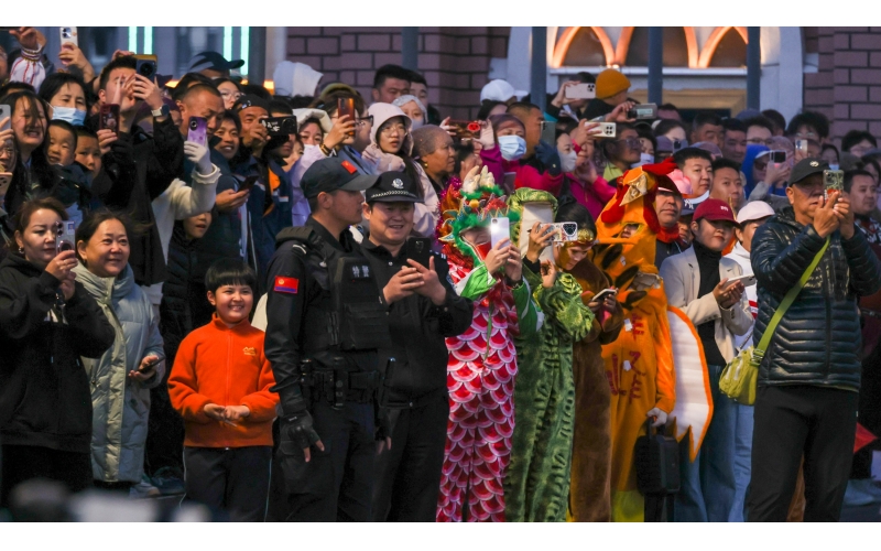 阿勒泰布爾津縣巡游